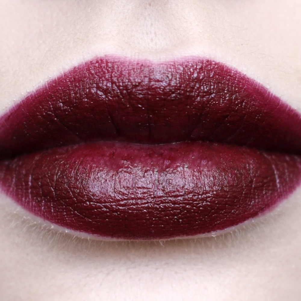 Laura Mercier "An Affair" lipstick